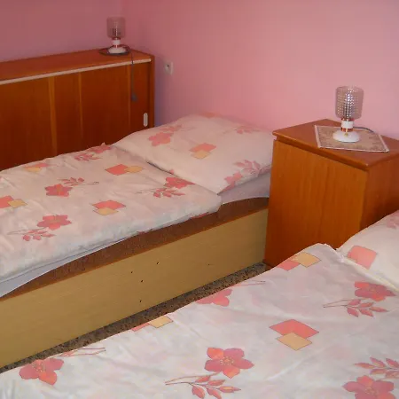 U Tenisu Vendégház